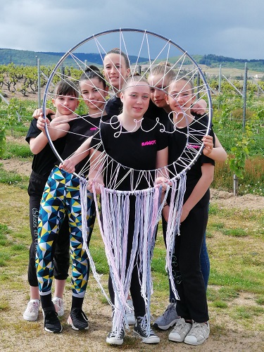 2019-mai_Championnat National 1 à Arnas_attrape-rêve confectionné par les gymnastes